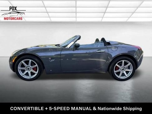 Used 2008 Pontiac Solstice Convertible w/ Preferred Package RWD image 24