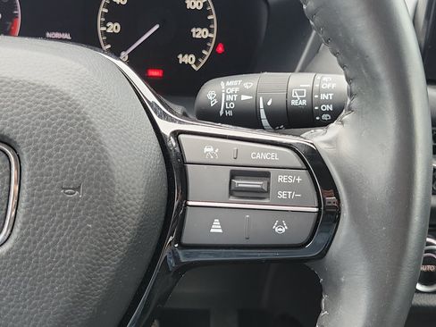 Certified 2024 Honda HR-V EX-L image 26