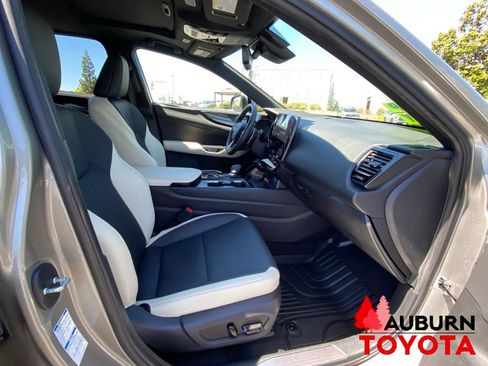 Used 2023 Lexus NX 350 AWD w/ Vision Package image 15