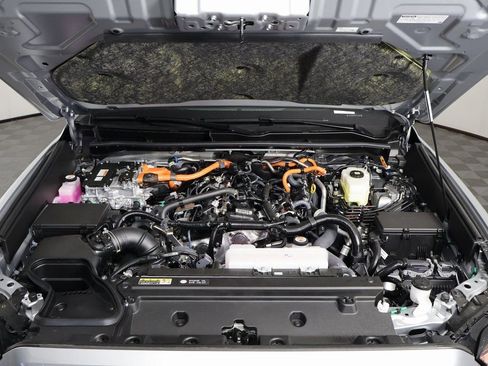 Used 2025 Toyota 4Runner TRD Off-Road image 15