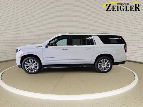 Used 2024 Chevrolet Suburban High Country w/ Max Trailering Package AWD/4WD image 8