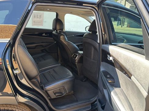 Used 2019 Kia Sorento EX AWD/4WD image 26