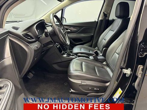 Used 2019 Buick Encore Essence w/ Experience Buick Package AWD/4WD image 13