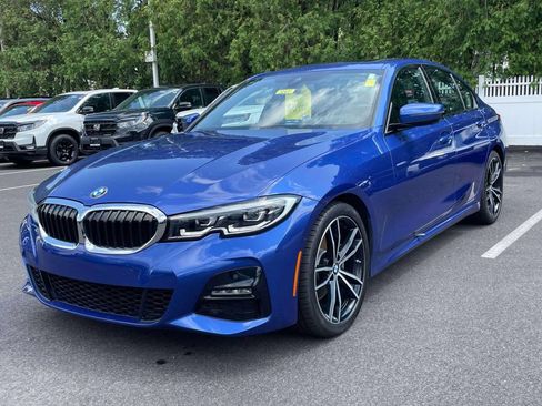Used 2019 BMW 330i xDrive Sedan w/ M Sport Package AWD/4WD image 3
