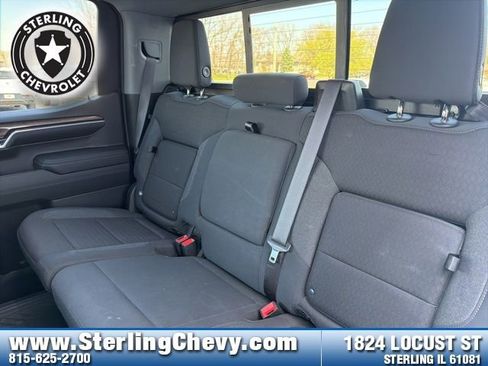 Used 2024 Chevrolet Silverado 1500 LT image 14