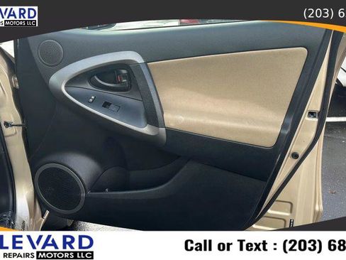 Used 2010 Toyota RAV4 4WD image 18