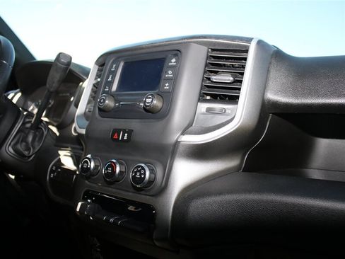 Used 2024 RAM 2500 Big Horn AWD/4WD image 51