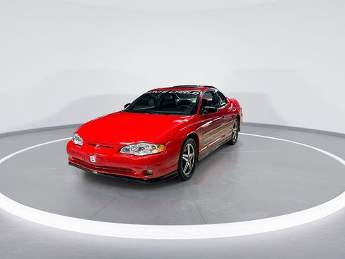 Used 2004 Chevrolet Monte Carlo SS image 4