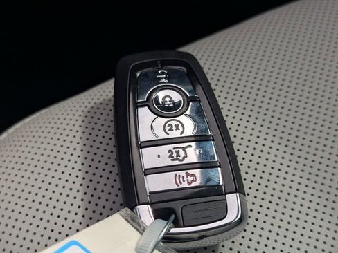 New 2026 Lincoln Nautilus Premier w/ Equipment Group 102A image 26