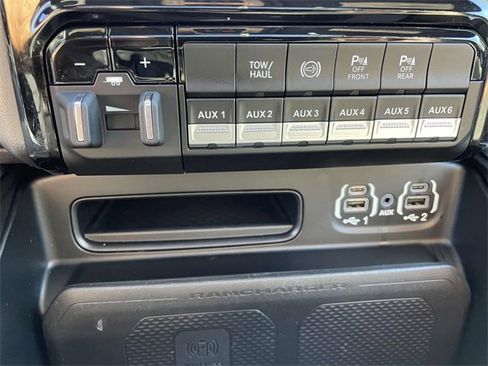 Used 2024 RAM 3500 Laramie w/ Night Edition image 23