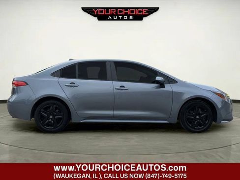 Used 2022 Toyota Corolla LE FWD image 7