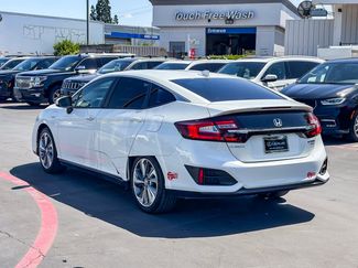 Used 2018 Honda Clarity Touring video 2