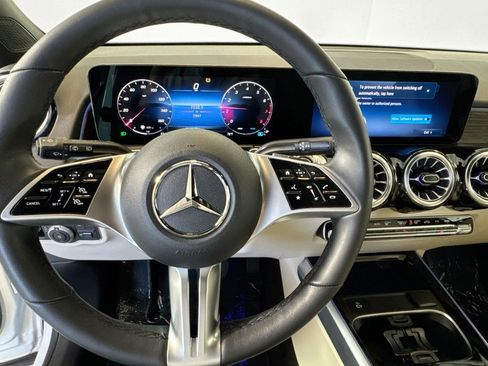 Certified 2026 Mercedes-Benz GLB 250 4MATIC image 11