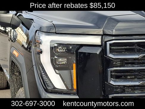 New 2026 GMC Sierra 2500 AT4 w/ AT4 Premium Plus Package image 9