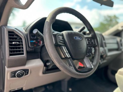Used 2019 Ford F350 XL w/ STX Appearance Package AWD/4WD image 12