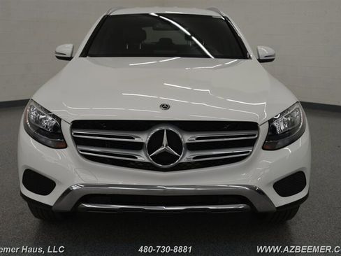 Used 2019 Mercedes-Benz GLC 300 image 5