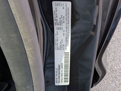 New 2026 Chrysler Pacifica Select w/ S Appearance Package image 8