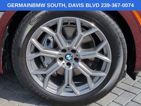 Certified 2024 BMW X7 xDrive40i AWD/4WD image 12