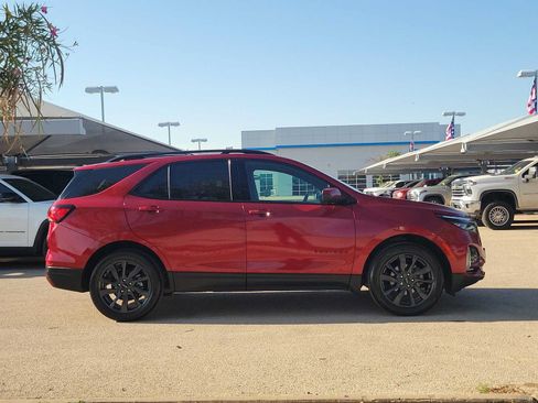 Used 2024 Chevrolet Equinox RS FWD image 9