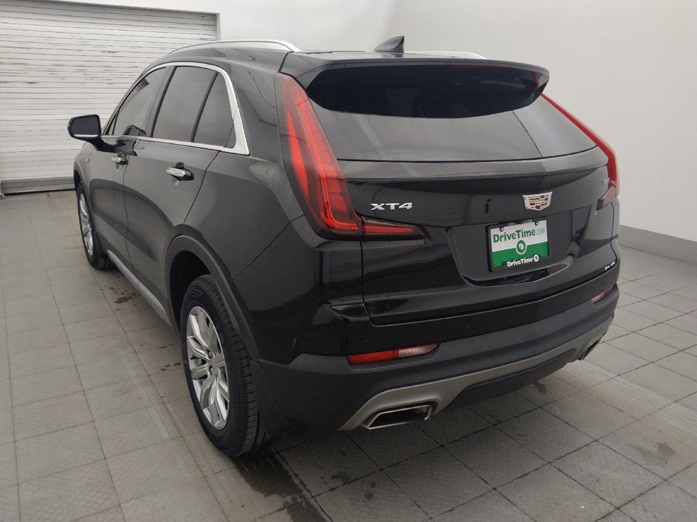 Used 2023 Cadillac XT4 Premium Luxury w/ Technology Package FWD image 5