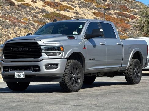 Used 2020 RAM 3500 Laramie w/ Night Edition image 8