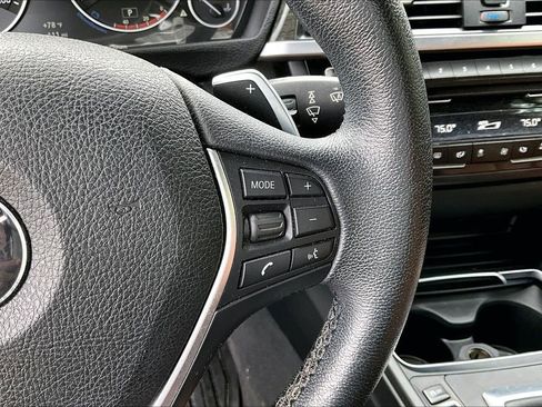 Used 2016 BMW 428i xDrive Convertible image 11