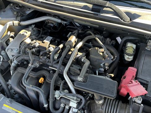 Used 2020 Nissan Sentra SV image 32