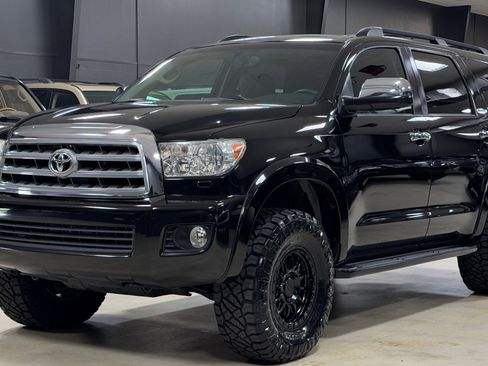 Used 2013 Toyota Sequoia Limited AWD/4WD image 2