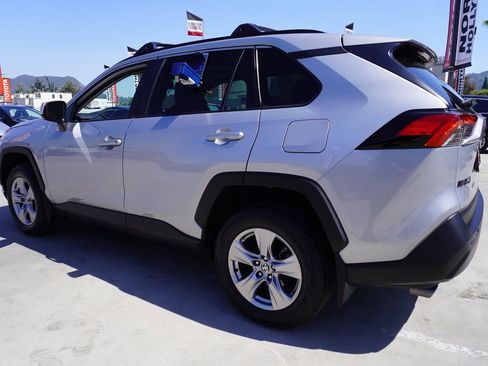 Certified 2023 Toyota RAV4 XLE w/ Convenience Package FWD image 5
