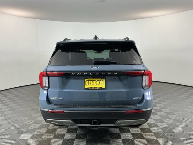 Used 2026 Ford Explorer Active w/ Active Comfort Package AWD/4WD image 6