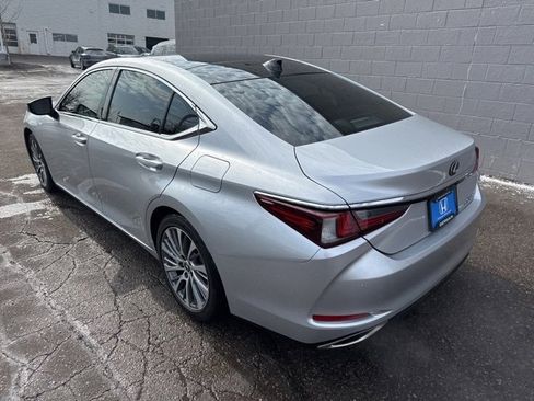 Used 2019 Lexus ES 350 w/ Accessory Package 2 image 11