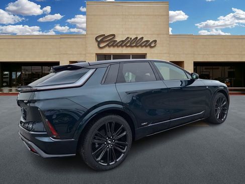 New 2026 Cadillac Lyriq V image 3