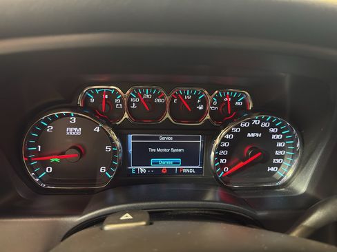 Used 2017 Chevrolet Silverado 1500 LTZ w/ Sport Package AWD/4WD image 18