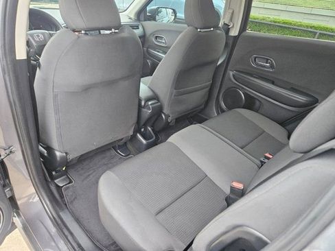 Used 2022 Honda HR-V EX image 11