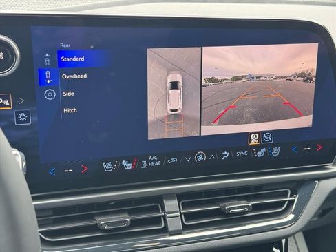 New 2026 Chevrolet Equinox EV RS image 17