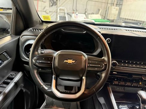 Used 2023 Chevrolet Colorado LT w/ LT Convenience Package II image 7