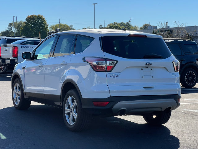 Used 2017 Ford Escape SE AWD/4WD image 35