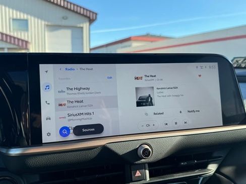 Certified 2024 Toyota Crown Limited image 3