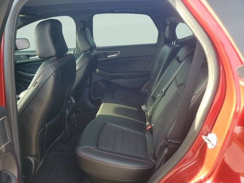 Used 2020 Ford Edge ST-Line FWD image 9
