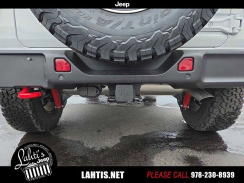 New 2026 Jeep Wrangler Unlimited Rubicon w/ Safety Group image 27