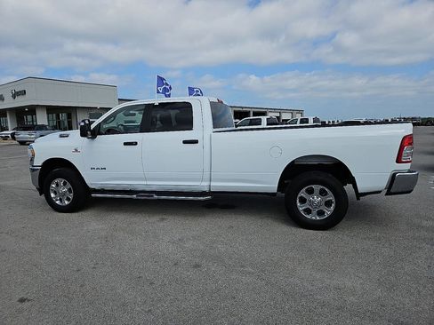 Used 2024 RAM 3500 Big Horn AWD/4WD image 3