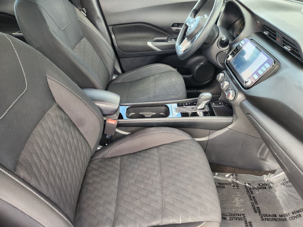 Used 2024 Nissan Kicks SV FWD image 19