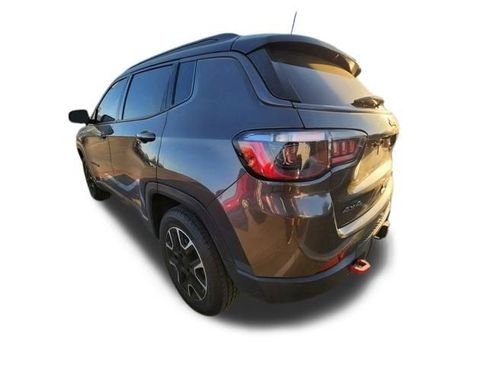 Used 2021 Jeep Compass Trailhawk image 7