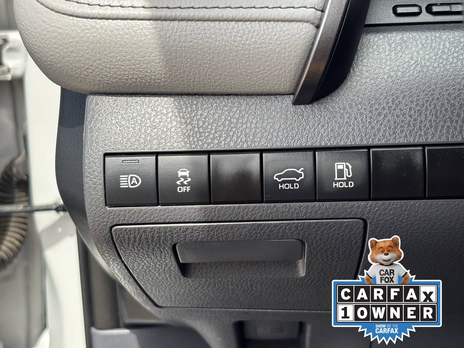 Used 2024 Toyota Camry SE FWD image 31