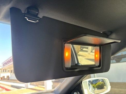 Used 2016 Honda Accord EX-L image 36