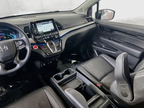 Used 2023 Honda Odyssey Touring image 24