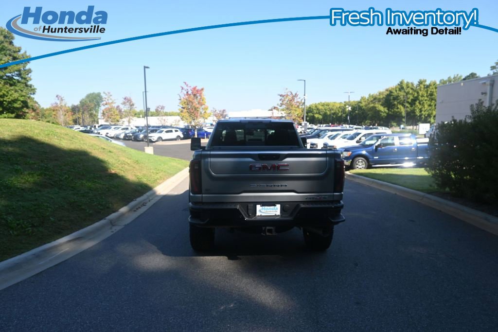 Used 2024 GMC Sierra 2500 AT4X AWD/4WD image 6