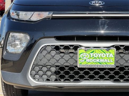 Used 2021 Kia Soul LX image 7