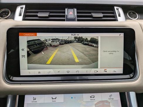 Used 2020 Land Rover Range Rover Sport HST image 14