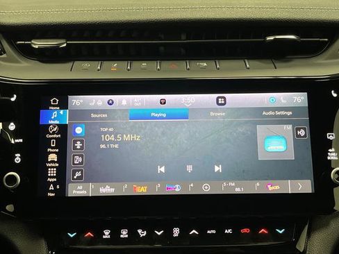 New 2026 Jeep Grand Cherokee Limited w/ Luxury Tech Group II image 19